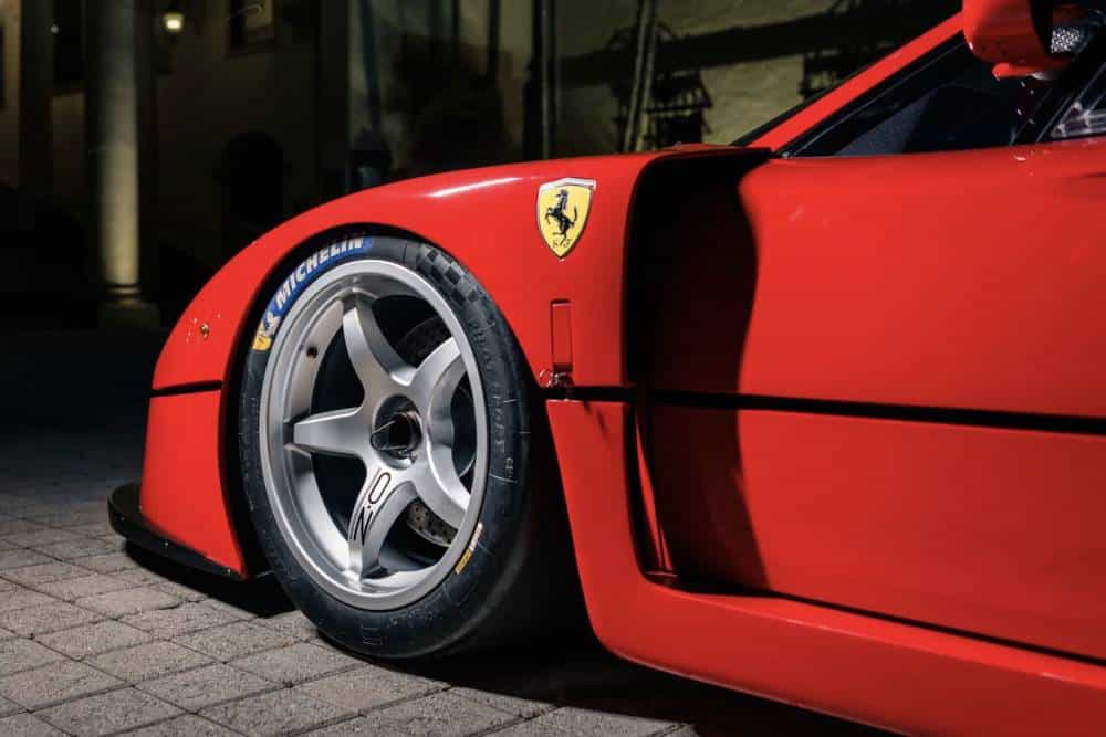 https://cdn.autogreeknews.gr/wp-content/uploads/2025/07/ultra-rare-ferrari-f40-with-760-horsepower-might-f-6.jpg