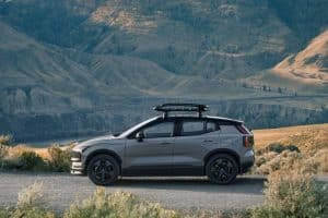 volvo ex30 cross country 03