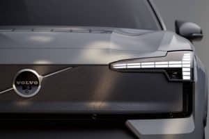 volvo ex30 cross country 08