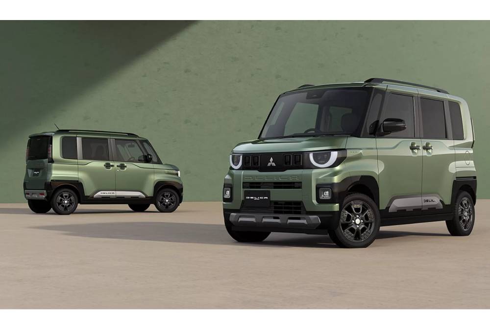 https://cdn.autogreeknews.gr/wp-content/uploads/2025/08/2025-Mitsubishi-Delica-Mini-1-2048x1152-1.jpg
