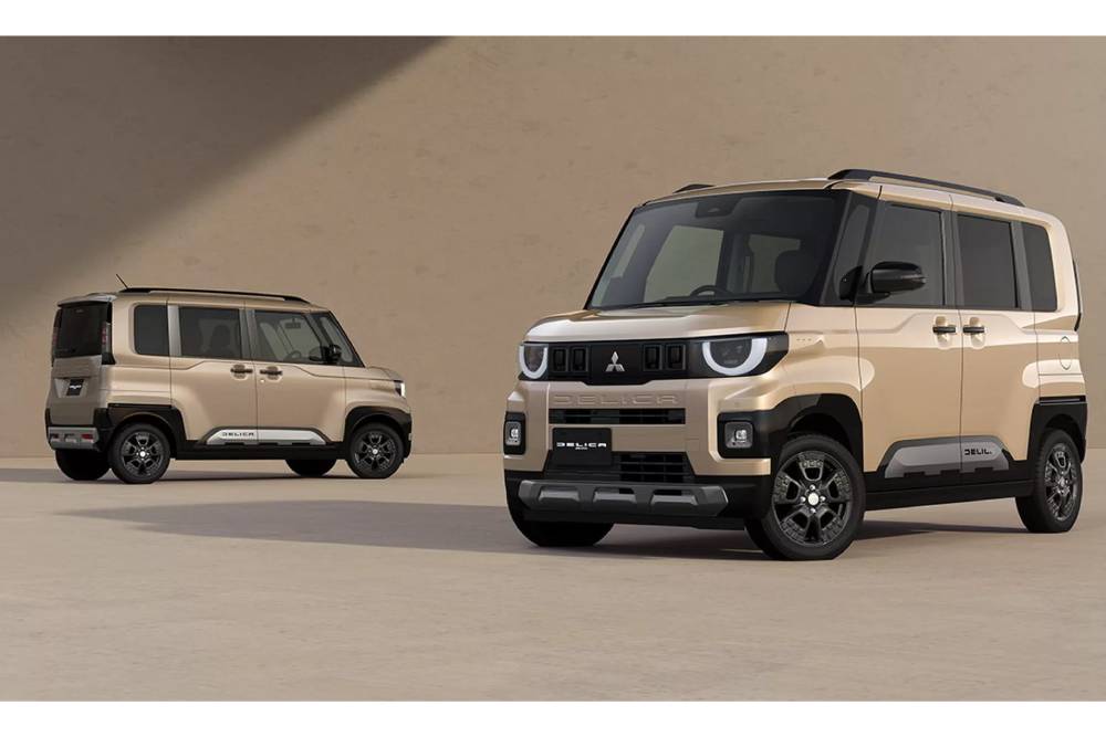 https://cdn.autogreeknews.gr/wp-content/uploads/2025/08/2025-Mitsubishi-Delica-Mini-2-2048x1152-1.jpg