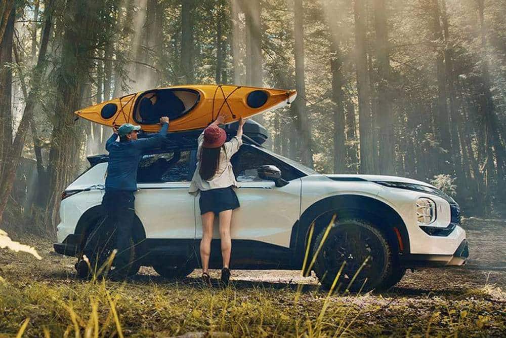 https://cdn.autogreeknews.gr/wp-content/uploads/2025/08/2025-Mitsubishi-Outlander-Trail-Edition-4-2048x140-1.jpg