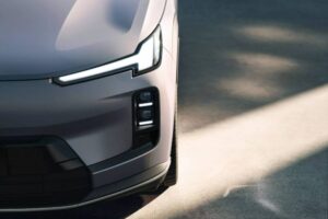 2026-Volvo-XC70-827-17-2048×1538