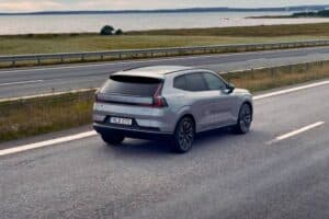 2026-Volvo-XC70-827-36-2048×1366