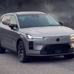 352156_Volvo_Cars_reveals_the_new_XC70_a_plug-in_hybrid_for_every_journey