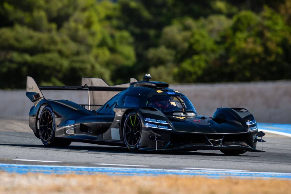 Πάτησε πίστα το hypercar της Genesis (+video)