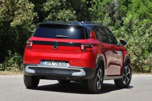 Citroen C3 Aircross 1.2 Hybrid 145 (27)