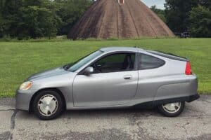 Honda-Insight-1,6m-km-(3)