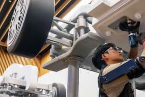 Hyundai Wearble-Robot-X-ble-Shoulder-(2)