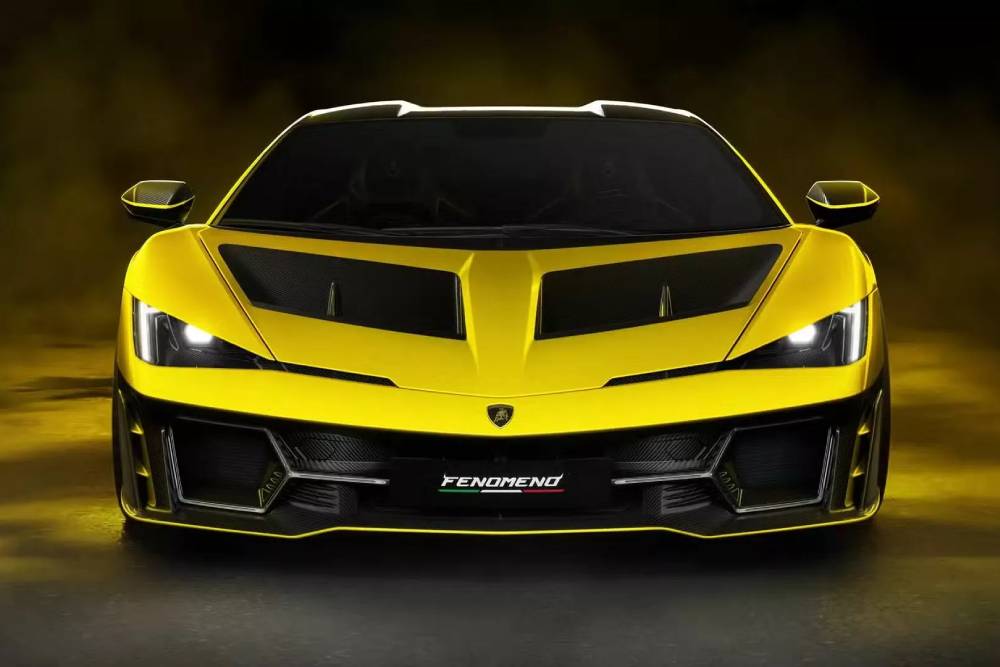 https://cdn.autogreeknews.gr/wp-content/uploads/2025/08/Lamborghini-Fenomeno-3_result22.jpg