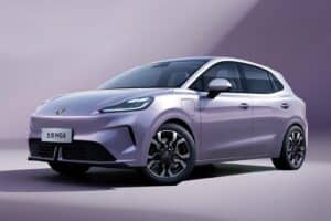 Νέο MG4 με μπαταρίες ημι-στερεού τύπου