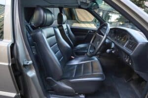 Mercedes_190_E_23-16_1985_Ayrton_Senna (7)