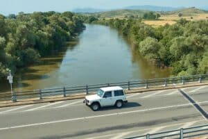 Mitsubishi-Pajero-1m-km-(2)