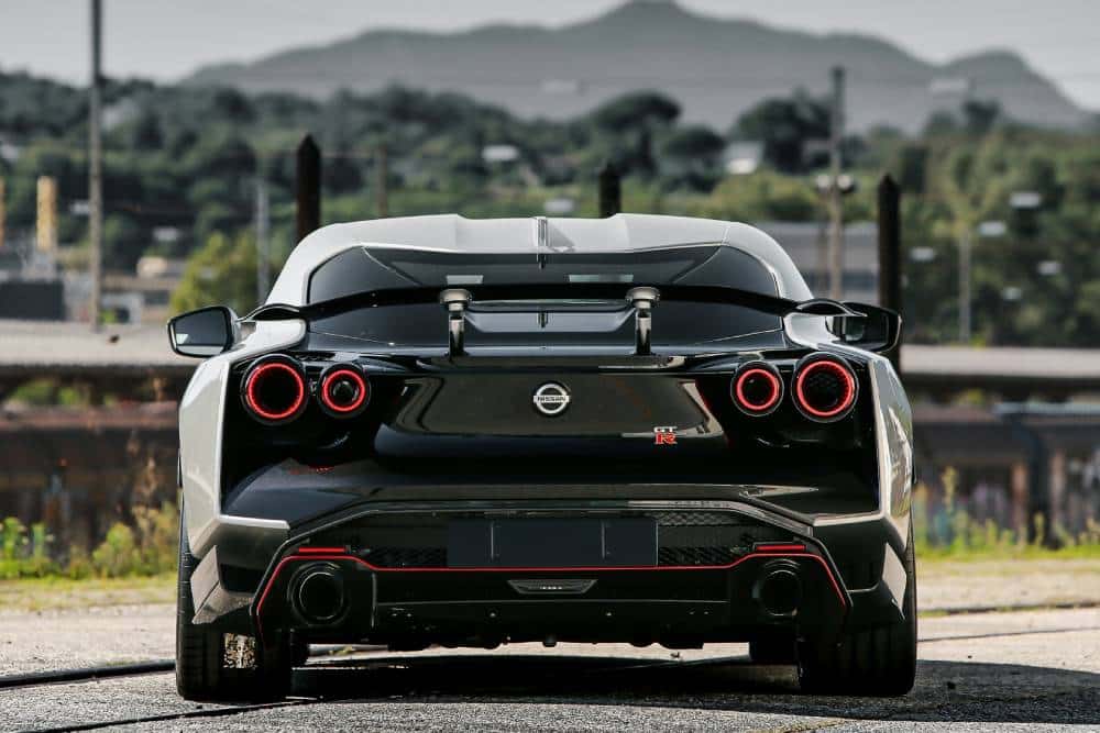https://cdn.autogreeknews.gr/wp-content/uploads/2025/08/Nissan-GT-R50-00006.jpg