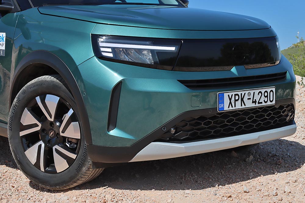 https://cdn.autogreeknews.gr/wp-content/uploads/2025/08/Opel-Frontera-1.2-Hybrid-145-11.jpg