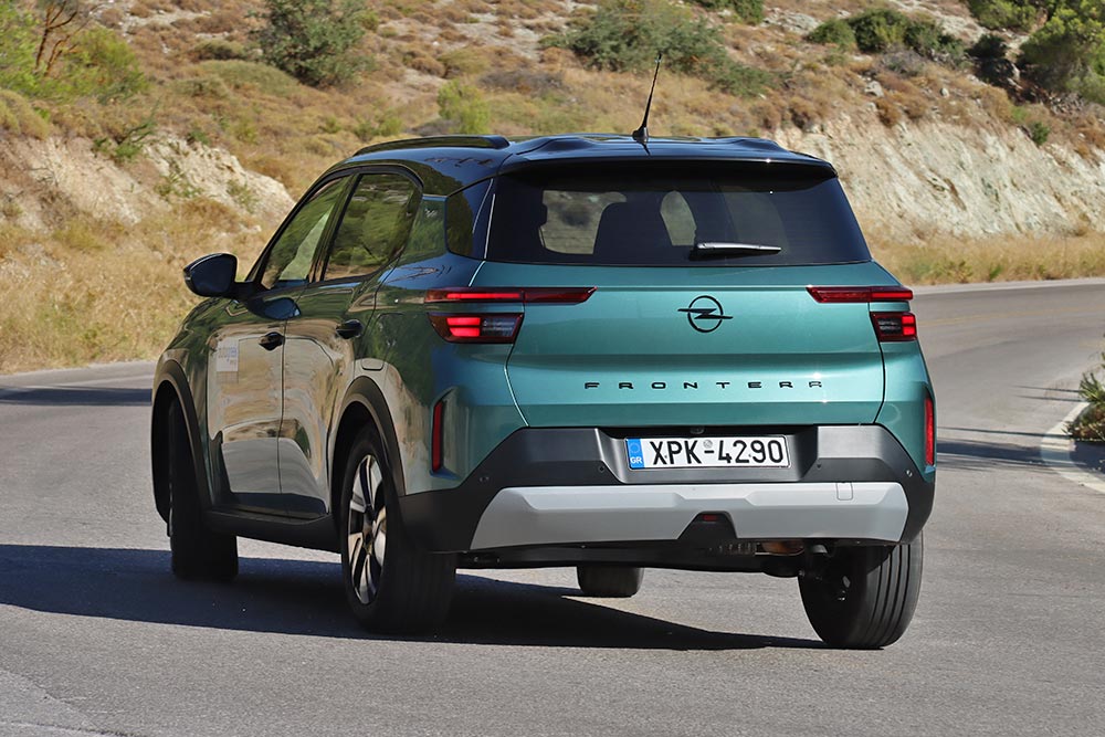 https://cdn.autogreeknews.gr/wp-content/uploads/2025/08/Opel-Frontera-1.2-Hybrid-145-34.jpg