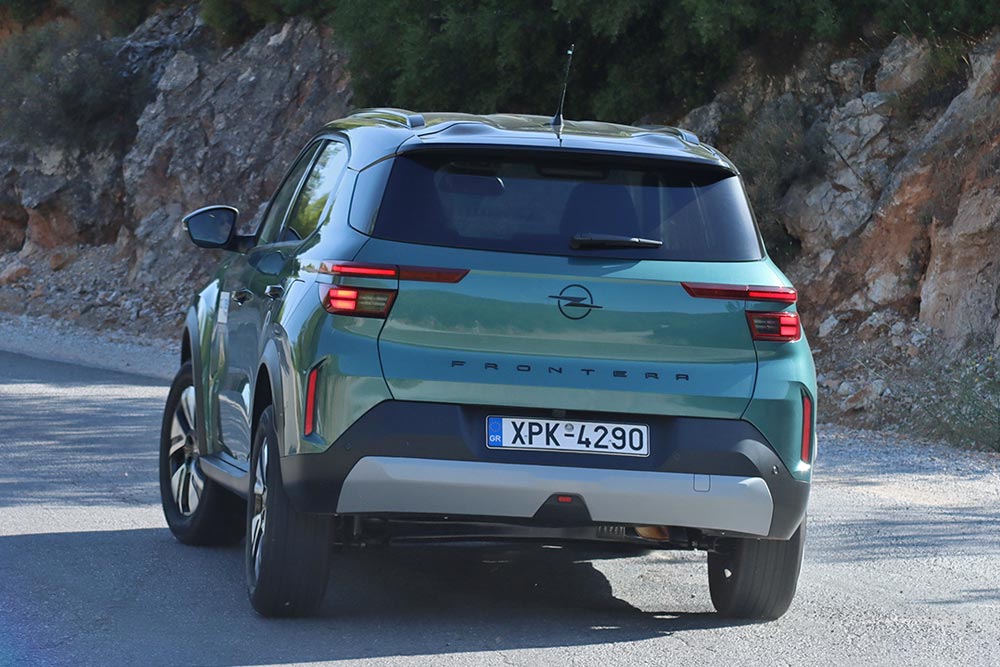 https://cdn.autogreeknews.gr/wp-content/uploads/2025/08/Opel-Frontera-1.2-Hybrid-145-36.jpg