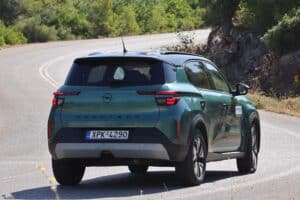 Opel Frontera 1.2 Hybrid 145 (40)