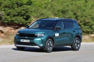 Opel Frontera 1.2 Hybrid 145 (45)