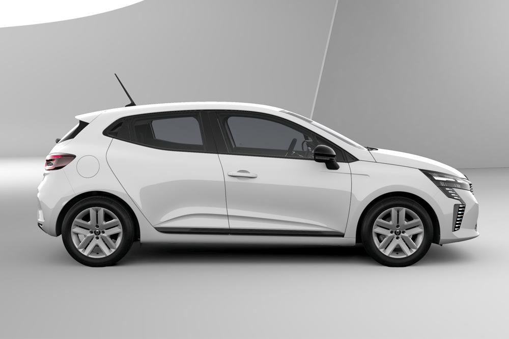 https://cdn.autogreeknews.gr/wp-content/uploads/2025/08/Renault-Clio-E-Tech-evolution-3.jpg