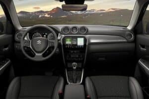 Suzuki-Vitara-tablo-2025