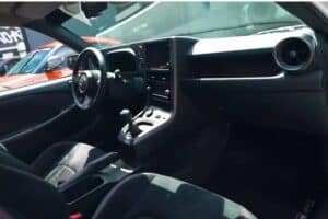 Toyota-Corolla-GR-Yaris-10-2048×1153