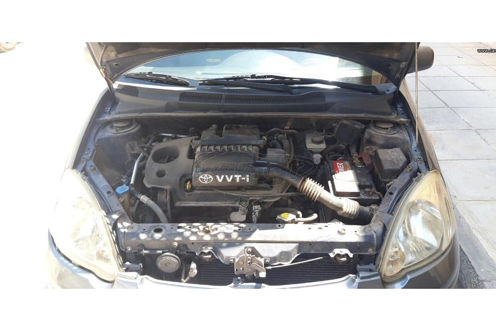 https://cdn.autogreeknews.gr/wp-content/uploads/2025/08/Toyota-Yaris-500000km-6.jpg