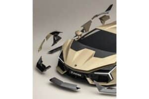 lamborghini-revuelto-gets-a-widebody-makeover-look (4)