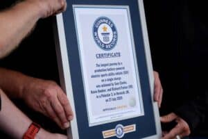 polestar-3-shreds-the-ev-range-anxiety-with-a-worl (2)