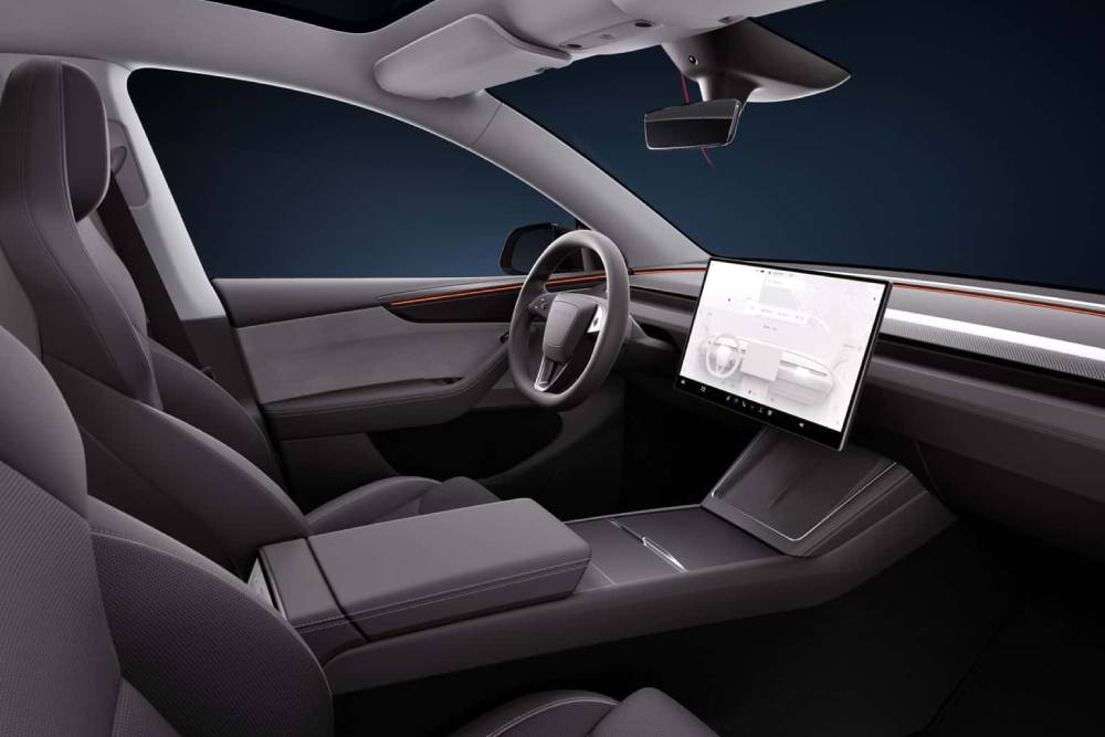 https://cdn.autogreeknews.gr/wp-content/uploads/2025/08/tesla-model-y-performance-2025-in-european-specifi-1.jpg