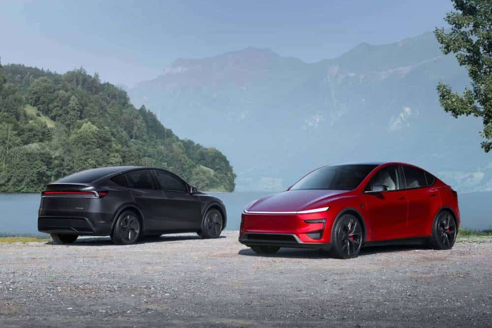 https://cdn.autogreeknews.gr/wp-content/uploads/2025/08/tesla-model-y-performance-2025-in-european-specifi.jpg