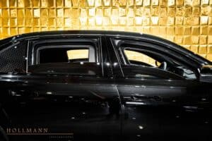 this-bmw-7-series-is-for-sale-and-makes-the-rolls- (3)