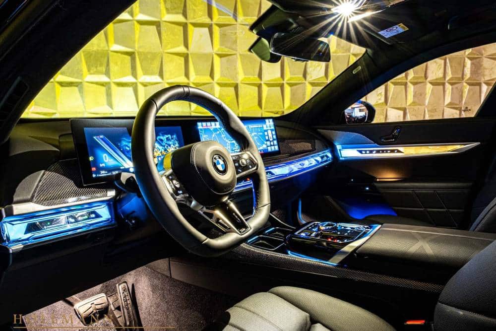 https://cdn.autogreeknews.gr/wp-content/uploads/2025/08/this-bmw-7-series-is-for-sale-and-makes-the-rolls-9.jpg