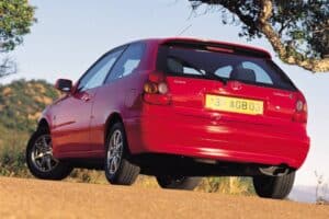 toyota_corolla_compact_3-door_9