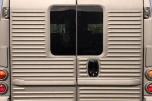 1a1089492fb91b8555584349370480d8_e