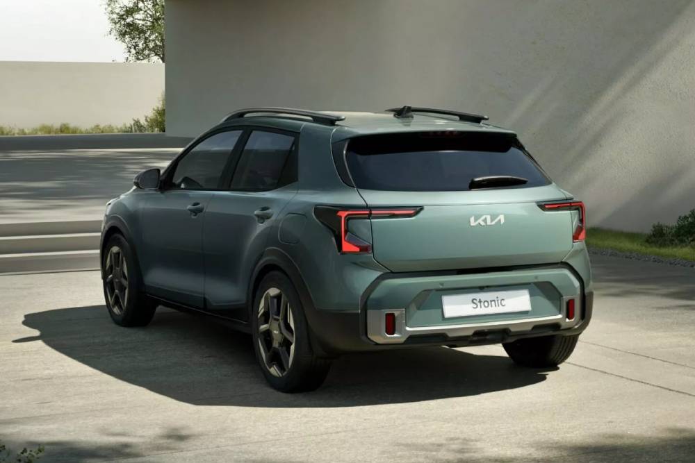 https://cdn.autogreeknews.gr/wp-content/uploads/2025/09/2025-Kia-Stonic-5-2048x1152-1.jpg