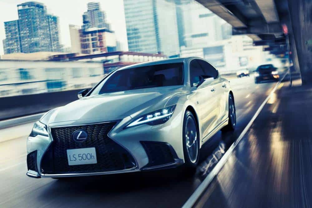 https://cdn.autogreeknews.gr/wp-content/uploads/2025/09/2026-Lexus-LS-Japan-1-2048x1148-1.jpg