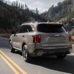 2026-kia-sorento-rolls-out-with-more-standard-equi (3)