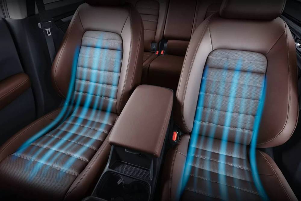 https://cdn.autogreeknews.gr/wp-content/uploads/2025/09/Dongfeng-Honda-CR-V-Global-30th-Anniversary-Editio-11.jpg