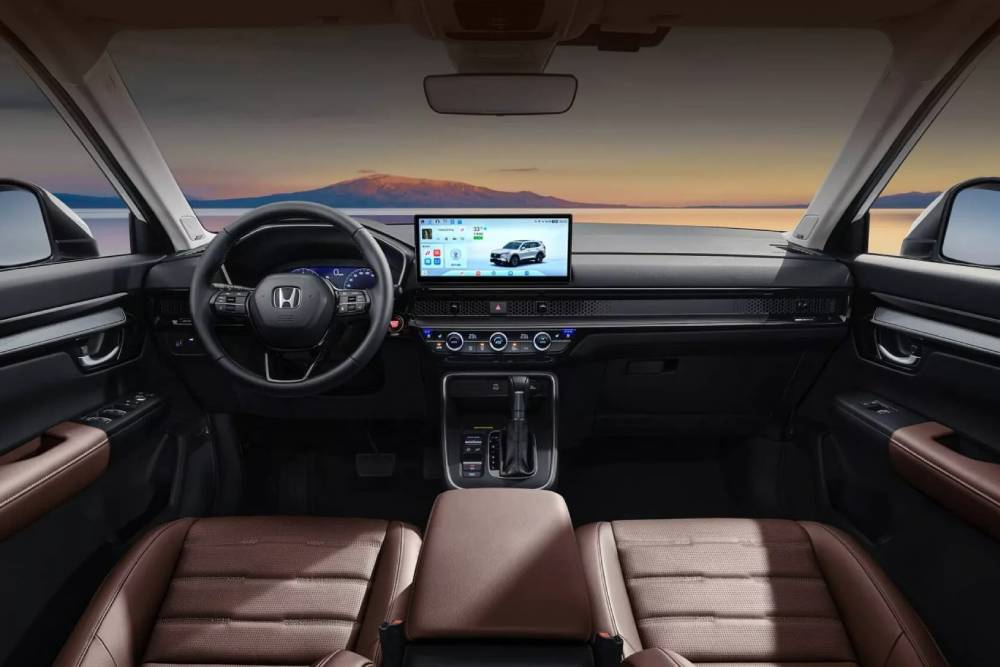 https://cdn.autogreeknews.gr/wp-content/uploads/2025/09/Dongfeng-Honda-CR-V-Global-30th-Anniversary-Editio-7.jpg