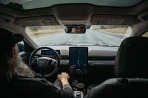 FORD-MUSTANG-MACH-E_09