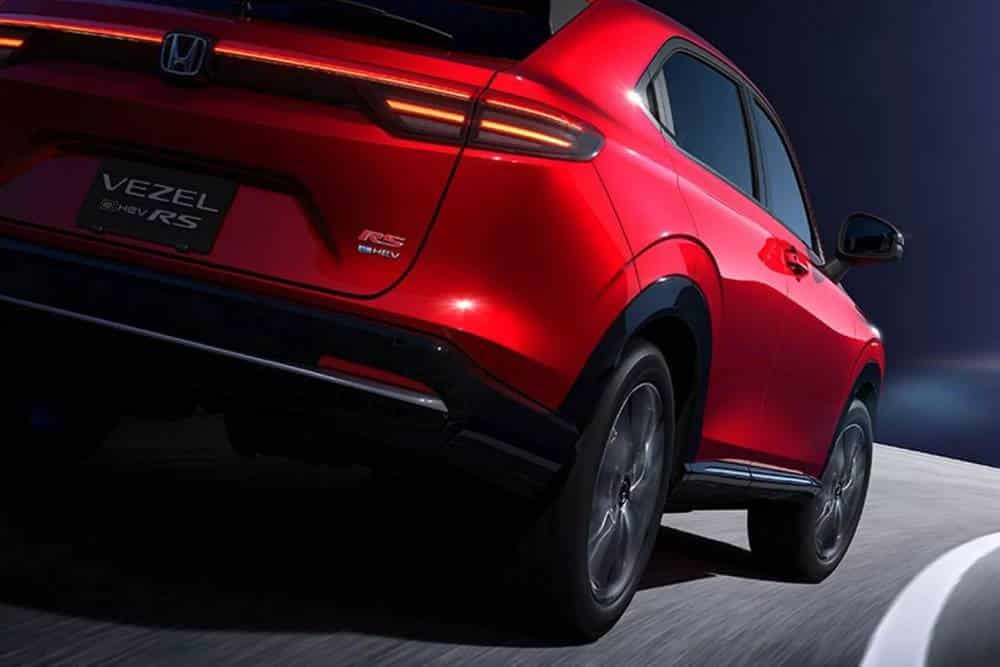 https://cdn.autogreeknews.gr/wp-content/uploads/2025/09/Honda-Vezel-eHEV-RS-Japan-4-2048x1152-1.jpg