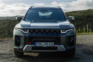 KGM Torres Hybrid (7)