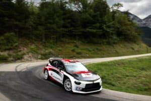 Lancia-Ypsilon-Rally2-HF-Integrale-5-2048×1366