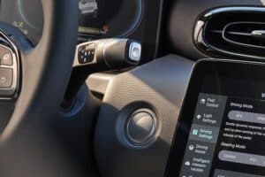 Leapmotor-T03-interior-2