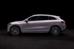 Mercedes-Benz-GLC-2025-(10)