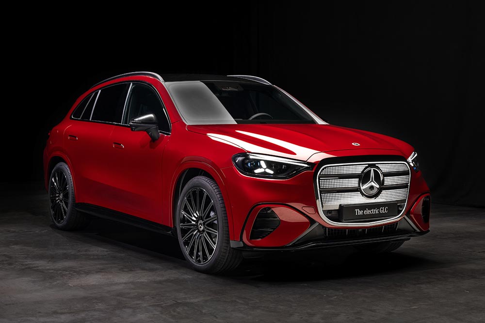 https://cdn.autogreeknews.gr/wp-content/uploads/2025/09/Mercedes-Benz-GLC-2025-16.jpg