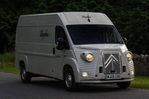 NewCitroenTypeHEV002