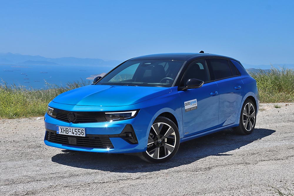 https://cdn.autogreeknews.gr/wp-content/uploads/2025/09/Opel-Astra-electric-33.jpg