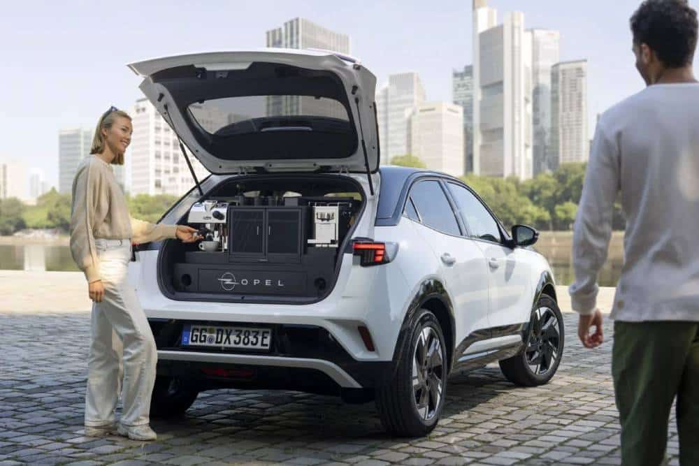 Το Opel Mokka που κυριολεκτικά φτιάχνει και καφέ
